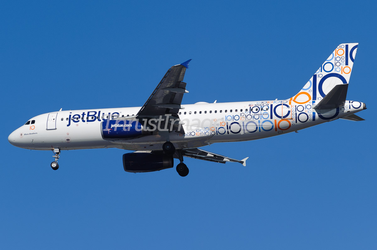 Airbus A320-232 N569JB (cn 2075) "Blues Brothers"